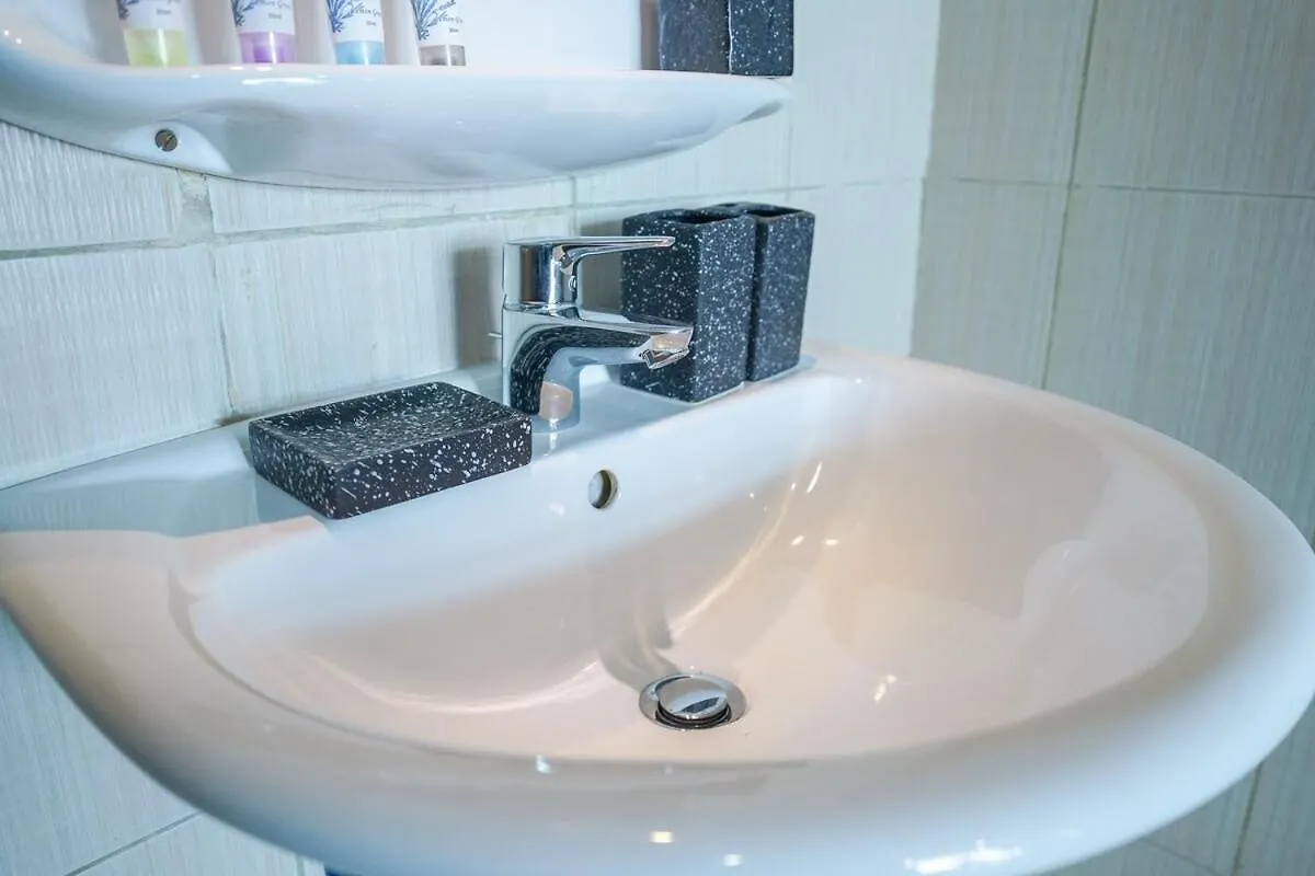 Stylish Studio Apartment Perfect For 2 In Sports City Dubai United Arab Emirates