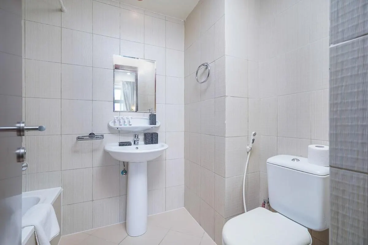 Stylish Studio Apartment Perfect For 2 In Sports City Dubai